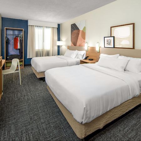 Spark By Hilton Rochester University Area ภายนอก รูปภาพ