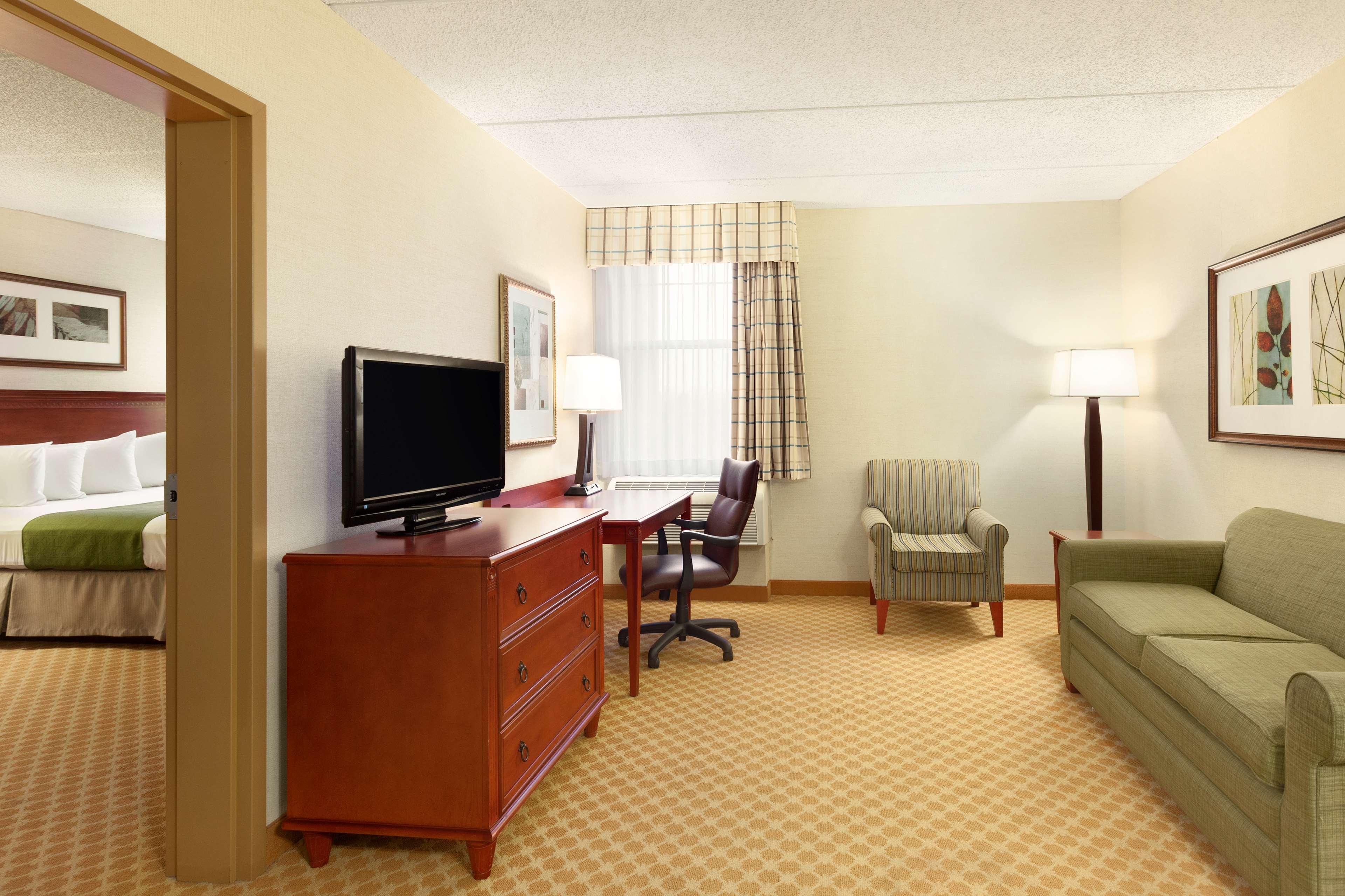 Spark By Hilton Rochester University Area ภายนอก รูปภาพ