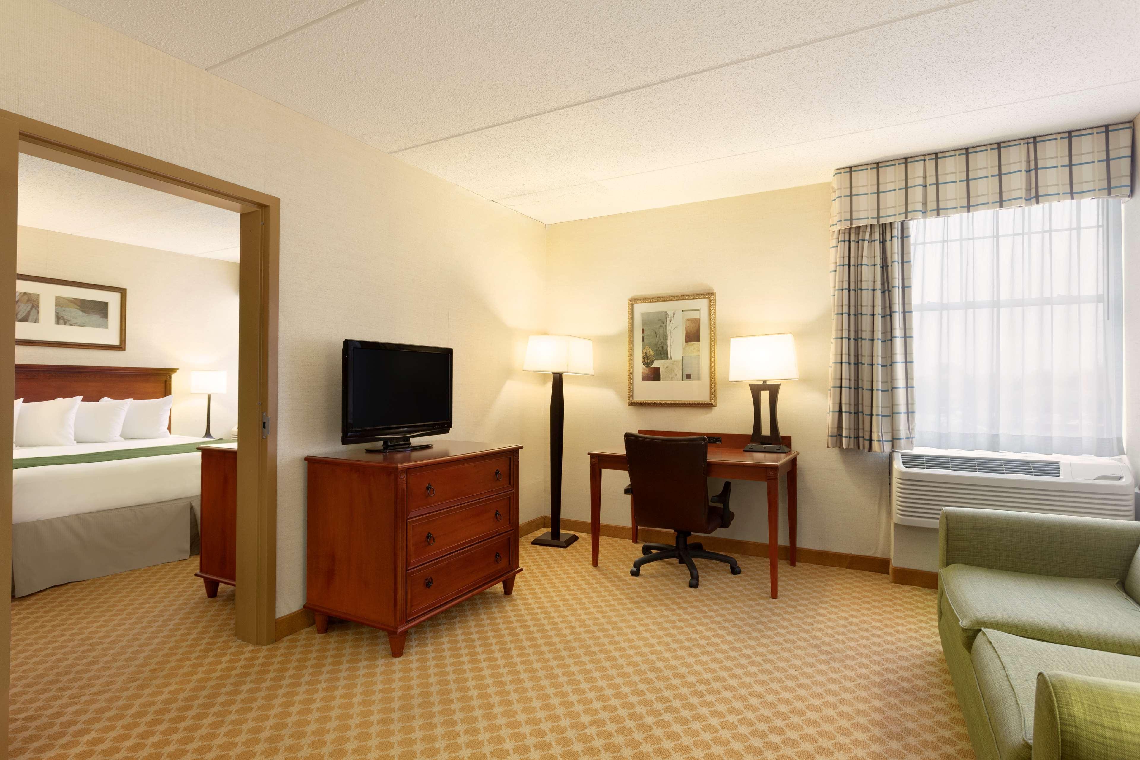 Spark By Hilton Rochester University Area ภายนอก รูปภาพ