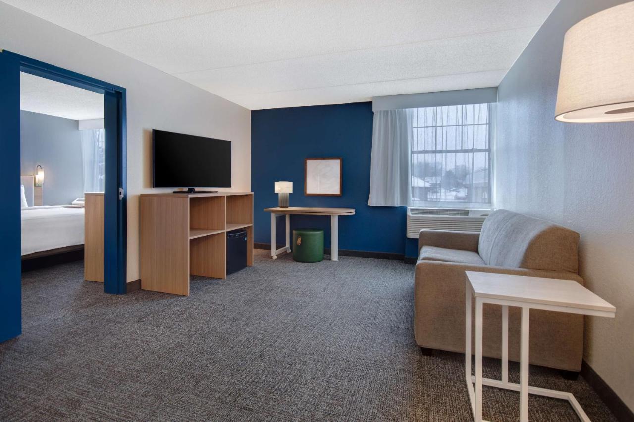Spark By Hilton Rochester University Area ภายนอก รูปภาพ