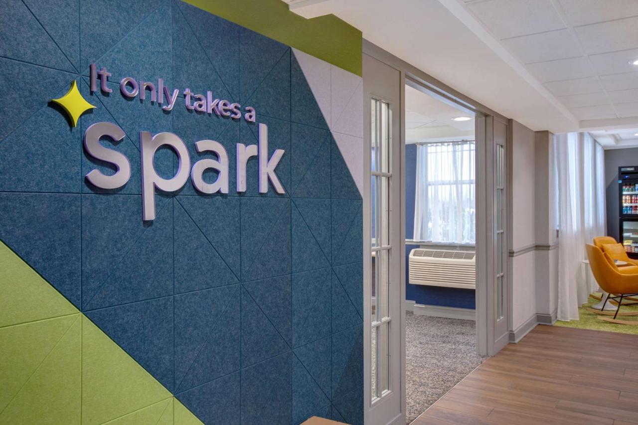 Spark By Hilton Rochester University Area ภายนอก รูปภาพ